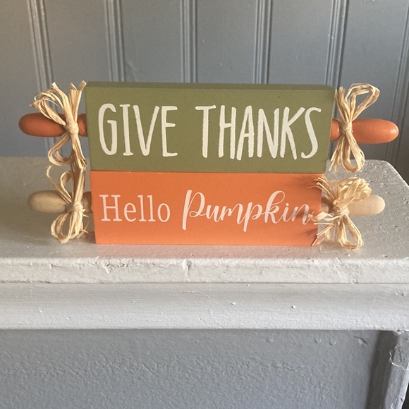 NWT- Set of 2- Hello Pumpkin & Give Thanks Wooden Rolling Pin Decorations w/ Bow - Picture 7 of 15